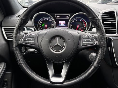 Used 2019 Mercedes-Benz GLS 450 4MATIC image 16