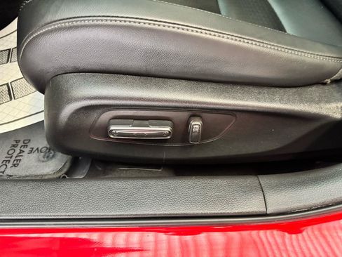 Used 2024 Honda Civic Touring image 10