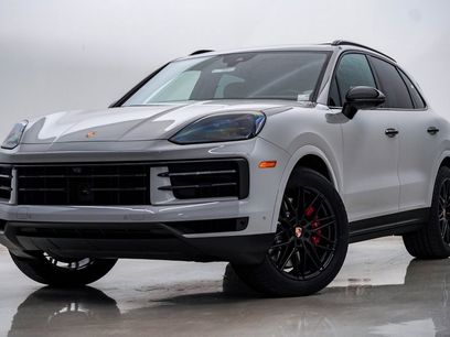New 2026 Porsche Cayenne S