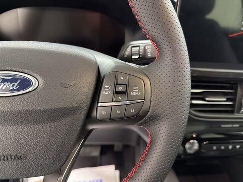 New 2026 Ford Escape ST-Line Select w/ Equipment Group 401A image 18