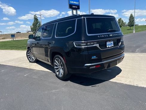 Used 2022 Jeep Grand Wagoneer Series I w/ Flexible Seating Group AWD/4WD image 5