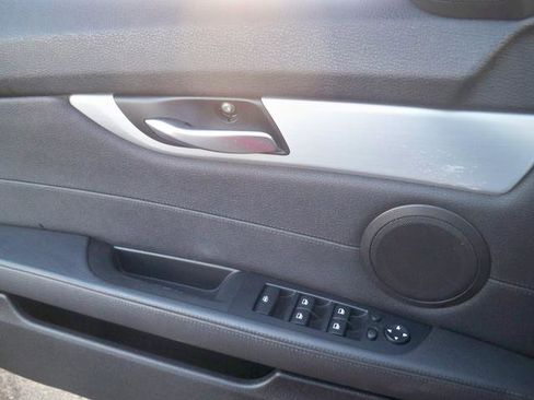 Used 2011 BMW Z4 sDrive35i image 17