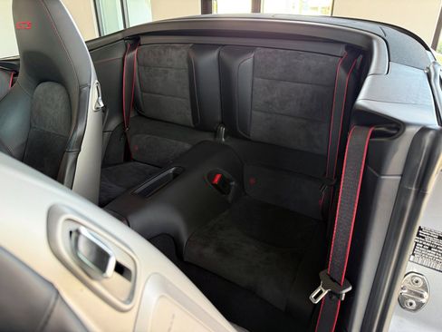 Used 2016 Porsche 911 Carrera GTS image 37