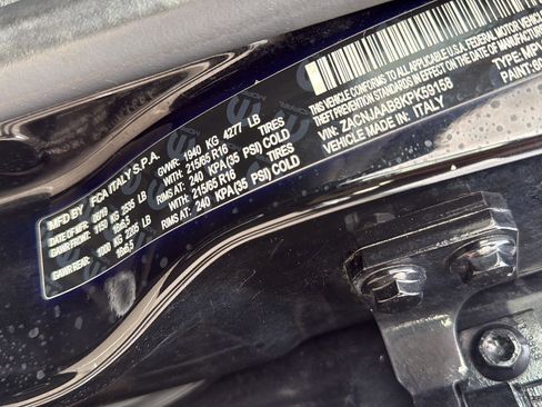 Used 2019 Jeep Renegade Sport FWD image 37