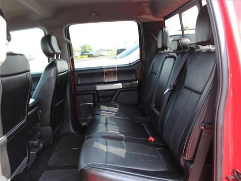 Used 2018 Ford F150 Lariat image 32