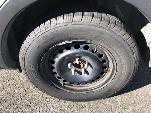 Used 2012 Ford Explorer FWD image 14