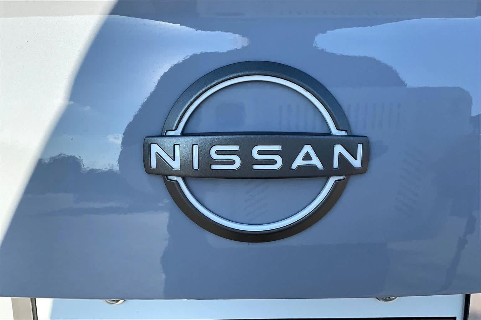 Certified 2025 Nissan Versa SV w/ Trunk Package FWD image 8