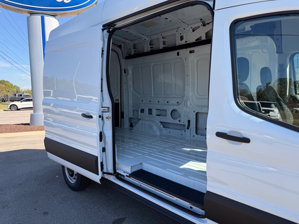 New 2027 Ford Transit 250 148 High Roof RWD image 16