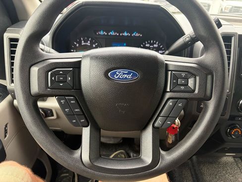 Used 2018 Ford F250 XL w/ Power Equipment Group AWD/4WD image 30