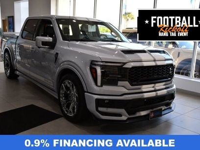 New 2025 Ford F150 Lariat w/ Equipment Group 501A Mid