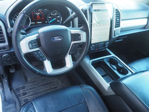 Used 2019 Ford F350 Lariat w/ Lariat Ultimate Package image 9