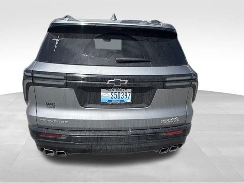 Used 2025 Chevrolet Traverse High Country w/ LPO, Floor Liner Package FWD image 7