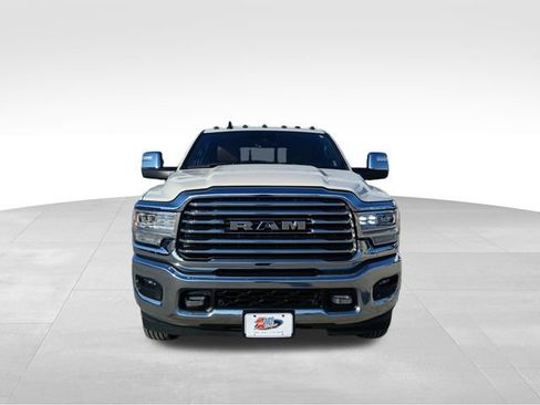 Used 2024 RAM 3500 Limited w/ Safety Group image 8