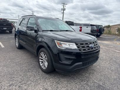 Used 2017 Ford Explorer FWD