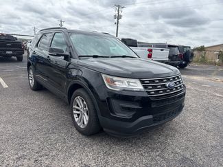Used 2017 Ford Explorer FWD video 1