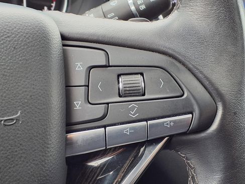 Used 2023 Cadillac XT6 Premium Luxury AWD/4WD image 27