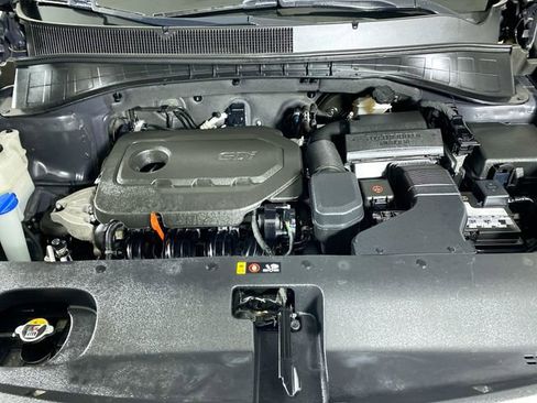 Used 2019 Kia Sorento LX w/ LX Convenience Package image 26