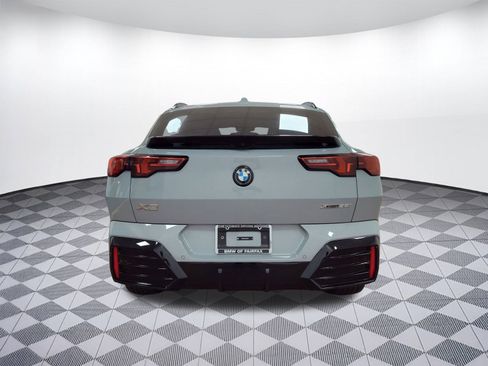 Used 2025 BMW X2 xDrive28i w/ Premium Package image 10
