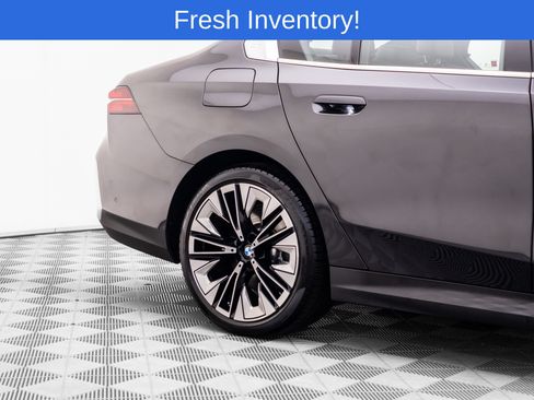 Certified 2026 BMW 540i xDrive AWD/4WD image 30