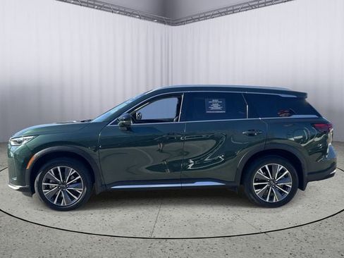 Certified 2026 INFINITI QX60 Luxe w/ Cargo Package AWD/4WD image 3