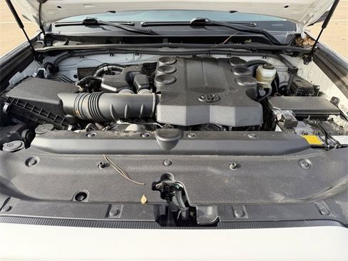 Certified 2023 Toyota 4Runner SR5 Premium image 33