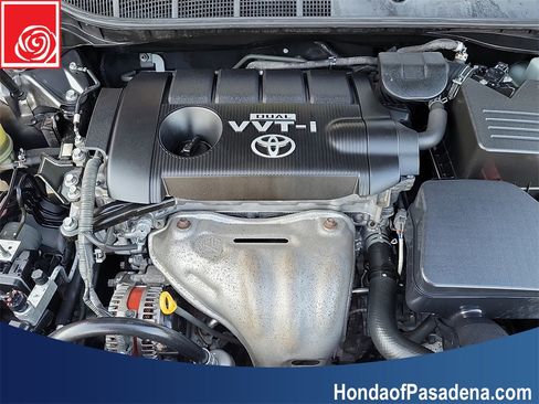 Used 2010 Toyota Camry image 26