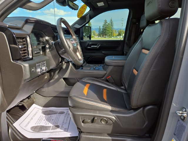 Used 2024 GMC Sierra 2500 AT4 w/ AT4 Premium Plus Package AWD/4WD image 2