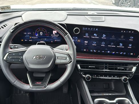 Used 2024 Chevrolet Traverse RS w/ LPO, Floor Liner Package image 28