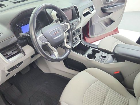 Used 2020 GMC Terrain SLE w/ Driver Convenience Package FWD image 13