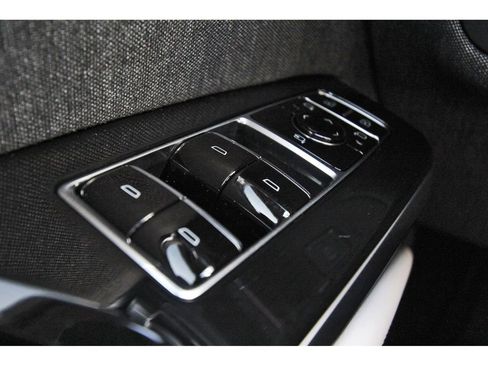 New 2026 Cadillac Escalade ESV Platinum Sport w/ LPO, Floor Liner Package image 16