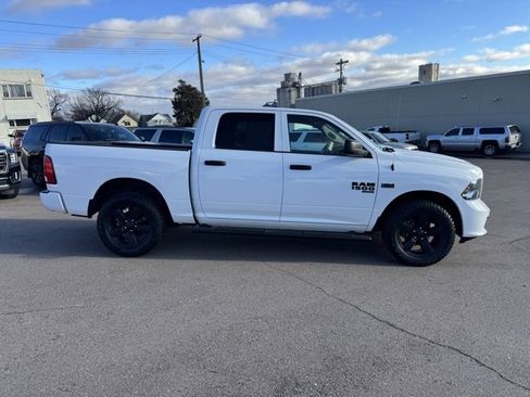 Used 2019 RAM 1500 Express w/ Express Value Package image 2