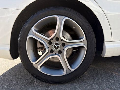 Used 2019 Mercedes-Benz CLA 250 image 11