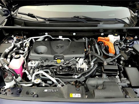 Certified 2021 Toyota RAV4 SE w/ Weather & Moonroof Package image 25