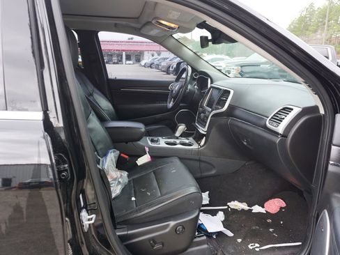 Used 2018 Jeep Grand Cherokee Summit w/ Platinum Series Group image 16