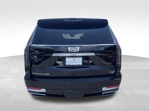 New 2025 Cadillac Escalade ESV Premium Luxury w/ Touring Package image 4