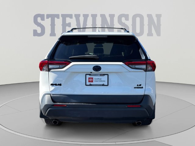 Used 2022 Toyota RAV4 LE AWD/4WD image 4