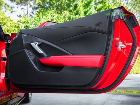 Used 2016 Chevrolet Corvette Z06 w/ 2LZ Preferred Equipment Group image 34