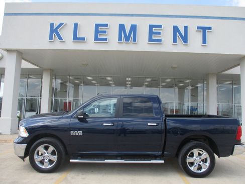Used 2018 RAM 1500 Big Horn AWD/4WD image 1