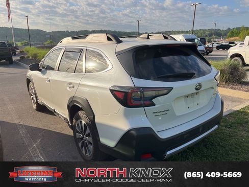 Used 2025 Subaru Outback Limited image 3