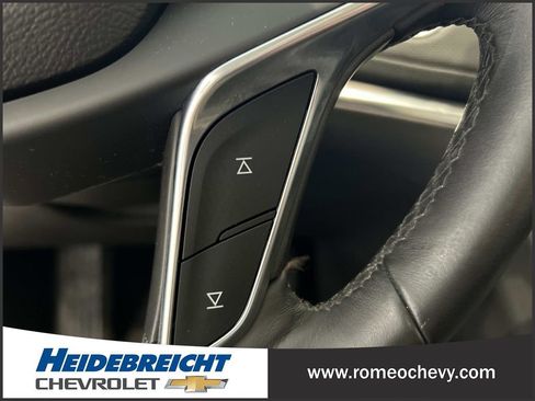 Certified 2017 Cadillac XT5 Premium Luxury image 23