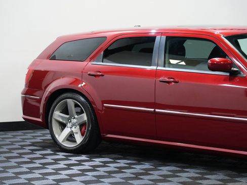 Used 2006 Dodge Magnum SRT8 w/ SRT Option Group III RWD image 14