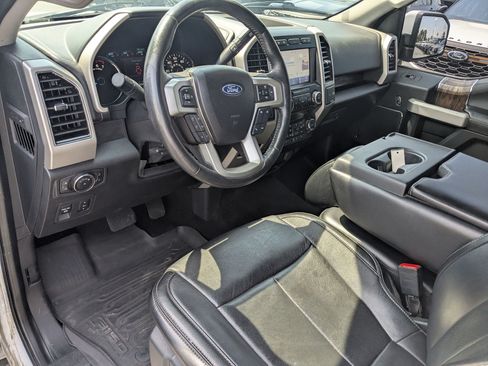 Used 2020 Ford F150 Lariat w/ FX4 Off-Road Package AWD/4WD image 17