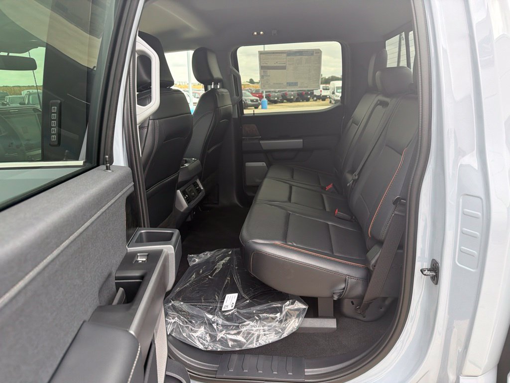 New 2026 Ford F350 Lariat w/ Lariat Premium Package AWD/4WD image 25