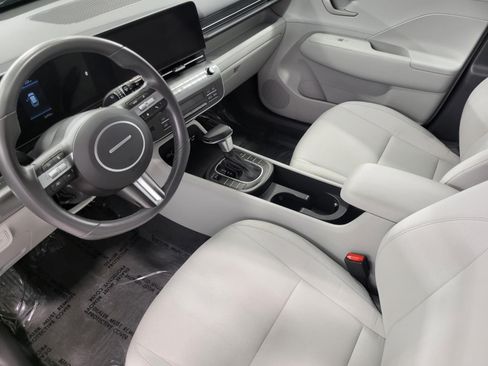 Used 2025 Hyundai Kona SEL FWD image 37
