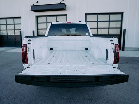 Used 2024 Ford F150 XLT w/ Tow/Haul Package image 9