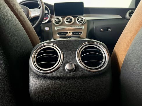 Used 2020 Mercedes-Benz C 300 Sedan image 24