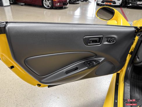 Used 1999 Plymouth Prowler RWD image 24