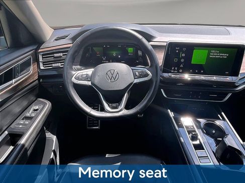 Used 2025 Volkswagen Atlas SEL Premium R-Line AWD/4WD image 11