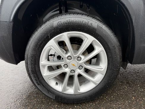 Used 2025 Chevrolet TrailBlazer LS w/ LS Convenience Package AWD/4WD image 9