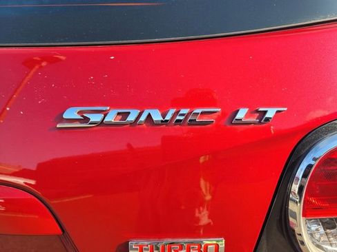 Used 2015 Chevrolet Sonic LT w/ Fun and Sun Package image 7